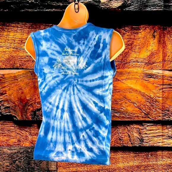 Women’s sleeveless sized small HD tee - Picture 2 of 10